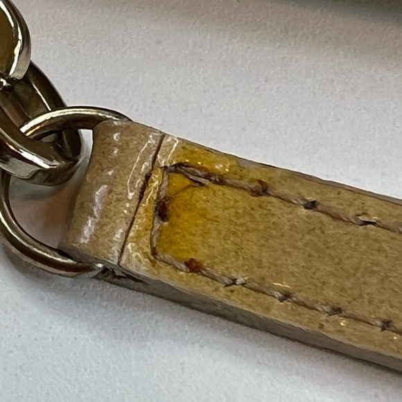 Jimmy Choo Beige Patent Leather Purse w/Authenticity Card - Picture 12 of 16